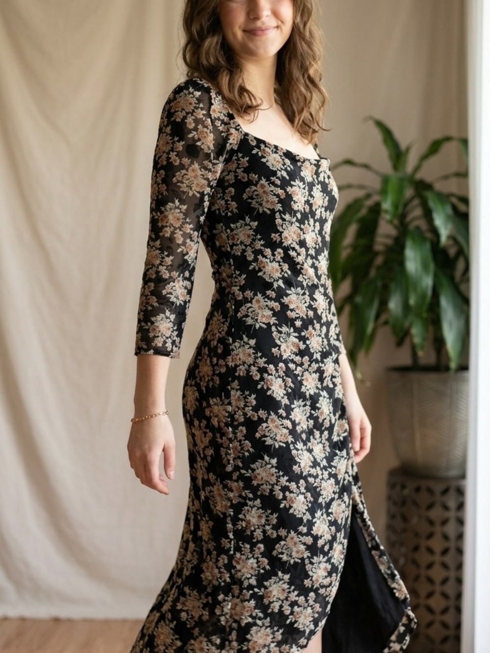 LUSH Floral Burnout Velvet Midi Dress S NWT Ruched High-Low Long Sleeve - Picture 1 of 16